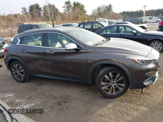 2017 Infiniti QX30 Luxury with VIN SJKCH5CR8HA034526, listed as a IAAI auction lot 41338947 with 67,166 mi miles. Bid and sale history available at carsss.com. Image 12.