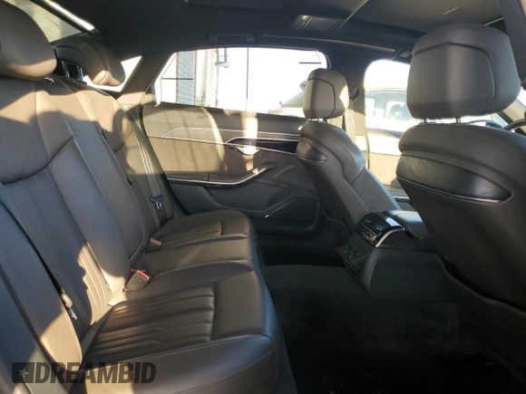 2019 Audi A8 L with VIN WAU8DAF88KN004021, listed as a Copart auction lot 55694355 with 70,361 mi miles and Clean Title. Bid and sale history available at carsss.com. Image 10.