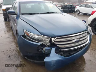 2018 Ford Taurus SEL with VIN 1FAHP2H82JG118554, listed as a IAAI auction lot 41112273 with 67,253 mi miles. Bid and sale history available at carsss.com. Image 6.