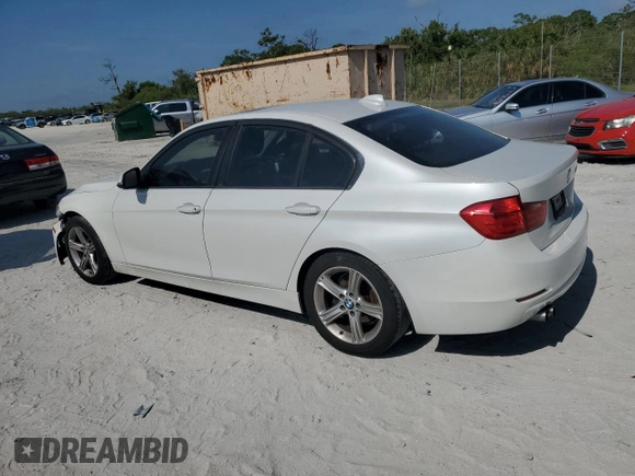 2013 BMW 3 Series 328i z VIN WBA3A5G58DNP26803, wystawiony jako Copart lot #57305995 z przebiegiem 106 590 mil mil oraz Szkoda całkowita • Salvage title. Historia ofert i sprzedaży dostępna na DreamBid. Obrazek 2.