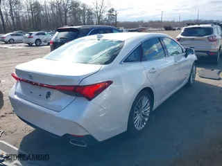 2020 Toyota Avalon Limited with VIN 4T1DZ1FB9LU043377, listed as a IAAI auction lot 41727905 with 34,998 mi miles. Bid and sale history available at carsss.com. Image 4.