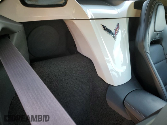 2014 Chevrolet Corvette 3LT with VIN 1G1YF3D78E5117872, listed as a Copart auction lot 83312754 with 77,507 mi miles and Non Repairable. Bid and sale history available at carsss.com. Image 10.