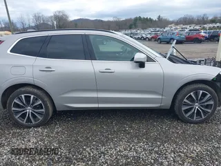 2022 Volvo XC60 Momentum with VIN YV4L12RK2N1972823, listed as a IAAI auction lot 41110804 with 46,380 mi miles. Bid and sale history available at carsss.com. Image 14.