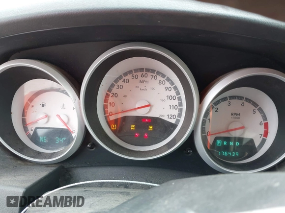 2008 Dodge Grand Caravan SXT with VIN 2D8HN54P08R697925, listed as a IAAI auction lot 41249716 with 176,439 mi miles and . Bid and sale history available at DreamBid. Image 7.