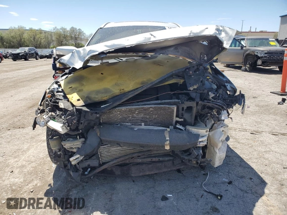 2013 Volvo XC60 T6 with VIN YV4902DZ2D2370112, listed as a Copart auction lot 64323455 with 118,714 mi miles and Salvage title. Bid and sale history available at DreamBid. Image 5.