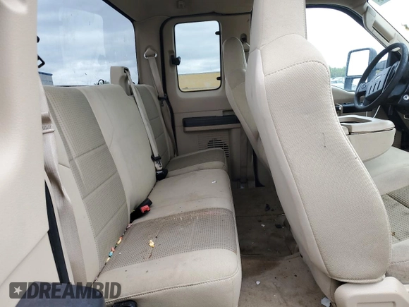2010 Ford F-250 XL with VIN 1FTSX2BR9AEB14580, listed as a Copart auction lot 54435665 with 161,252 mi miles and Salvage title. Bid and sale history available at DreamBid. Image 10.