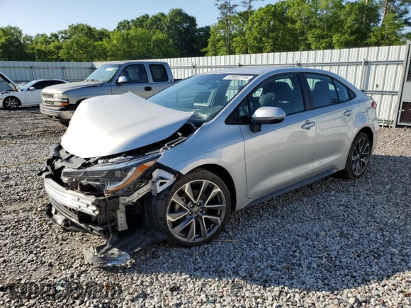 2021 Toyota Corolla SE with VIN 5YFS4MCE3MP090266, listed as a Copart auction lot 52882215 with 43,719 mi miles and Salvage Title. Bid and sale history available at DreamBid. Image 1.