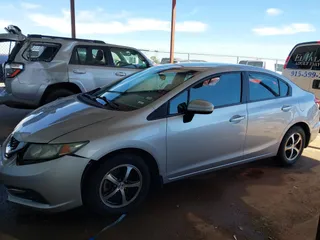 2015 Honda Civic Sedan SE with VIN 19XFB2F70FE098628, listed as a IAAI auction lot 41722712 with 92,493 mi miles. Bid and sale history available at carsss.com. Image 14.