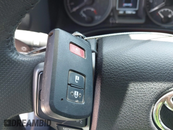 2022 Toyota Tacoma SR with VIN 3TMCZ5AN0NM507320, listed as a IAAI auction lot 42220296 with 33,342 mi miles and . Bid and sale history available at DreamBid. Image 11.