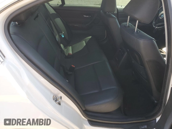 2007 BMW 3 Series 335i with VIN WBAVB735X7PA88427, listed as a Copart auction lot 44646455 with 149,611 mi miles and Salvage title. Bid and sale history available at DreamBid. Image 10.