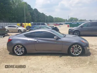 2015 Hyundai Genesis Coupe Ultimate with VIN KMHHU6KJ0FU129983, listed as a IAAI auction lot 42420357 with 104,870 mi miles and . Bid and sale history available at DreamBid. Image 13.