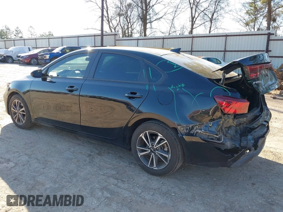 2023 Kia Forte LXS with VIN 3KPF24AD8PE653786, listed as a IAAI auction lot 41724948 with 27,598 mi miles and . Bid and sale history available at DreamBid. Image 3.