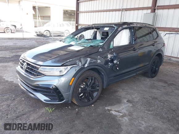 2022 Volkswagen Tiguan SE R-Line Black с VIN 3VVCB7AXXNM091425, выставлен на аукционе IAAI как лот 42515543 с пробегом 40 771 миль миль и . История ставок и продаж доступна на DreamBid. Изображение 17.