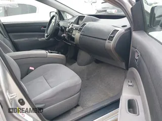 2009 Toyota Prius with VIN JTDKB20U693504825, listed as a IAAI auction lot 41731807 with 247,433 mi miles. Bid and sale history available at carsss.com. Image 5.