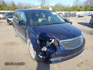 2013 Chrysler Town & Country Touring with VIN 2C4RC1BG1DR573211, listed as a IAAI auction lot 41070692 with 143,913 mi miles. Bid and sale history available at carsss.com. Image 1.