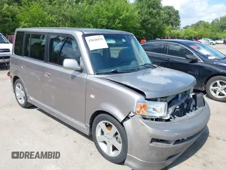 2006 Scion xB with VIN JTLKT334964045945, listed as a IAAI auction lot 42626151 with 285,385 mi miles and . Bid and sale history available at DreamBid. Image 1.