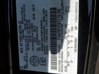 2019 Ford Mustang EcoBoost z VIN 1FA6P8TH2K5176100, wystawiony jako Copart lot #60731865 z przebiegiem 6 118 mil mil oraz Szkoda całkowita • Salvage title. Historia ofert i sprzedaży dostępna na DreamBid. Obrazek 12.