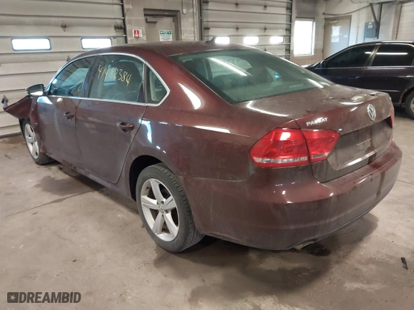 2012 Volkswagen Passat SE with VIN 1VWBH7A35CC075103, listed as a IAAI auction lot 41482384 with 155,198 mi miles. Bid and sale history available at carsss.com. Image 3.
