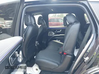 2023 Mercedes-Benz EQS 580 z VIN 4JGDM4EB5PA018484, wystawiony jako IAAI lot #42451530 z przebiegiem 24 293 mil mil oraz . Historia ofert i sprzedaży dostępna na DreamBid. Obrazek 8.