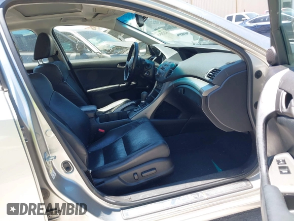 2010 Acura TSX z VIN JH4CU2F67AC031317, wystawiony jako IAAI lot #42120349 z przebiegiem 245 184 mil mil oraz . Historia ofert i sprzedaży dostępna na DreamBid. Obrazek 5.