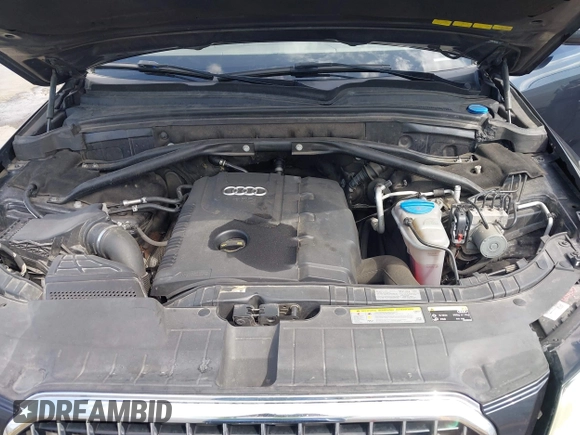 2015 Audi Q5 Premium Plus with VIN WA1LFAFP4FA018830, listed as a IAAI auction lot 41916767 with 114,234 mi miles. Bid and sale history available at carsss.com. Image 10.