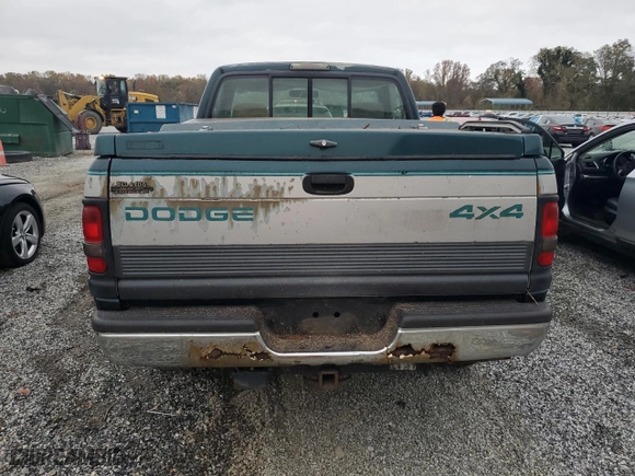 1995 Dodge Ram 1500 with VIN 1B7HF16Z7SS309811, listed as a Copart auction lot 76067494 with 134,643 mi miles and Salvage Title. Bid and sale history available at carsss.com. Image 6.