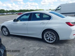 2025 BMW 3 Series 330i with VIN 3MW69CW02S8E96501, listed as a IAAI auction lot 42586210 with 10,953 mi miles and . Bid and sale history available at DreamBid. Image 14.