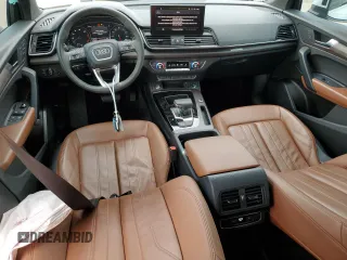 2024 Audi Q5 Premium with VIN WA1ABAFY6R2042301, listed as a Copart auction lot 43386775 with 18,973 mi miles and Salvage title. Bid and sale history available at DreamBid. Image 8.