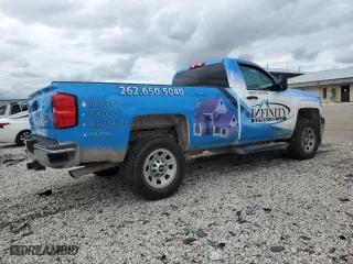 2018 Chevrolet Silverado 3500HD Work Truck with VIN 1GC3KYCG7JZ255935, listed as a Copart auction lot 69586914 with 212,833 mi miles and Salvage Title. Bid and sale history available at carsss.com. Image 3.