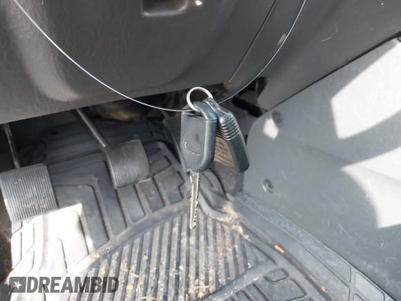 2005 Ford Escape XLS Value with VIN 1FMYU92ZX5KB50325, listed as a IAAI auction lot 42610977 with 155,682 mi miles and . Bid and sale history available at DreamBid. Image 11.