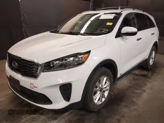 2019 Kia Sorento LX with VIN 5XYPGDA35KG451755, listed as a IAAI auction lot 42031207 with 73,158 mi miles. Bid and sale history available at carsss.com. Image 2.