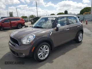2014 MINI Countryman S with VIN WMWZC3C57EWP29072, listed as a Copart auction lot 54508905 with 105,192 mi miles and Clean Title. Bid and sale history available at DreamBid. Image 1.