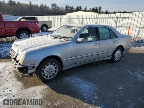 2001 Mercedes-Benz E-Class AWD with VIN WDBJF82J91X045050, listed as a Copart auction lot 41681525 with 0 mi miles and Salvage Title. Bid and sale history available at carsss.com. Image 1.