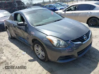 2013 Nissan Altima S with VIN 1N4AL2EP5DC255007, listed as a IAAI auction lot 41889093 with 139,344 mi miles and . Bid and sale history available at DreamBid. Image 1.