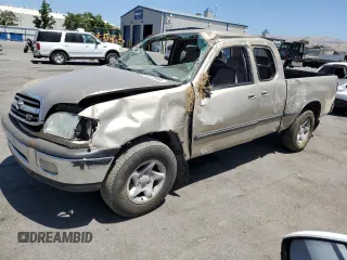 2001 Toyota Tundra SR5 with VIN 5TBRT34121S190183, listed as a Copart auction lot 58151034 with 198,512 mi miles and Non Repairable. Bid and sale history available at DreamBid. Image 1.