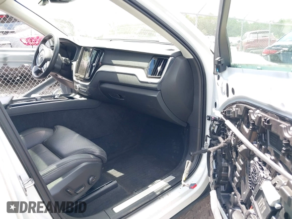 2021 Volvo XC60 Inscription Expression с VIN YV4BR0DL5M1782490, выставлен на аукционе IAAI как лот 42086362 с пробегом 44 178 миль миль и . История ставок и продаж доступна на DreamBid. Изображение 5.