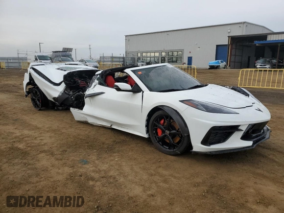 2021 Chevrolet Corvette 3LT z VIN 1G1YC2D48M5102649, wystawiony jako Copart lot #45245515 z przebiegiem Nie podano mil oraz Szkoda całkowita • Salvage title. Historia ofert i sprzedaży dostępna na DreamBid. Obrazek 4.