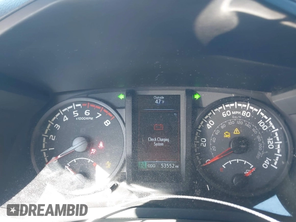 2021 Toyota Tacoma SR z VIN 3TYAX5GN3MT023665, wystawiony jako IAAI lot #41399435 z przebiegiem 53 552 mil mil oraz . Historia ofert i sprzedaży dostępna na DreamBid. Obrazek 7.