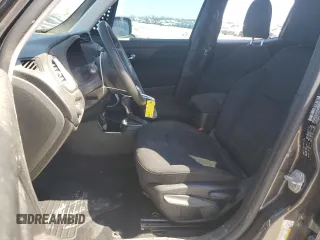 2020 Jeep Renegade Latitude with VIN ZACNJABB8LPL46722, listed as a Copart auction lot 50648745 with 55,420 mi miles and Salvage title. Bid and sale history available at DreamBid. Image 7.