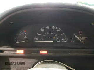 1993 Ford Tempo GL z VIN 2FAPP36X2PB104844, wystawiony jako Copart lot #81046964 z przebiegiem 5951 mil mil oraz Szkody całkowita. Historia ofert i sprzedaży dostępna na DreamBid. Obrazek 9.