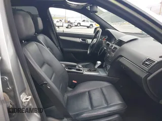 2008 Mercedes-Benz C 300 Sport with VIN WDDGF54X98F114336, listed as a IAAI auction lot 42204684 with 181,625 mi miles and . Bid and sale history available at carsss.com. Image 5.