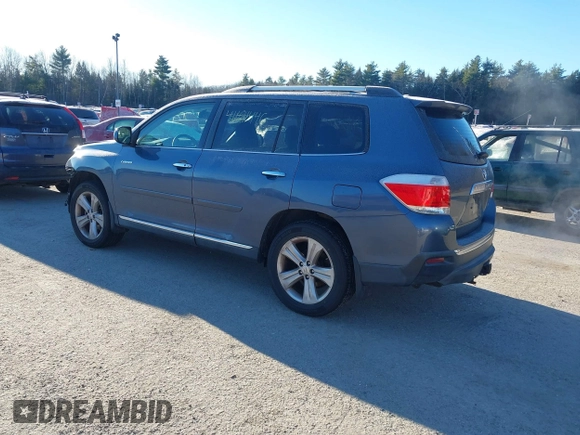 2013 Toyota Highlander Limited with VIN 5TDDK3EH5DS189890, listed as a IAAI auction lot 41101446 with 136,648 mi miles and . Bid and sale history available at DreamBid. Image 3.