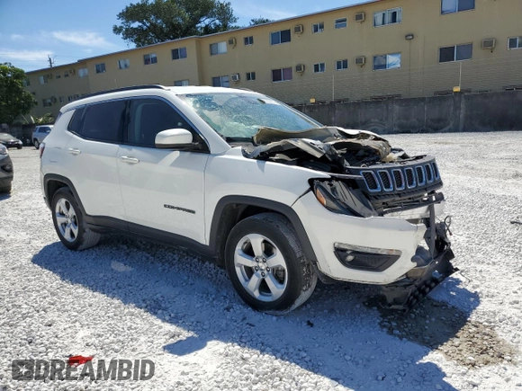 2019 Jeep Compass Latitude with VIN 3C4NJCBB7KT855237, listed as a Copart auction lot 49662255 with 30,672 mi miles and Non repairable. Bid and sale history available at DreamBid. Image 4.