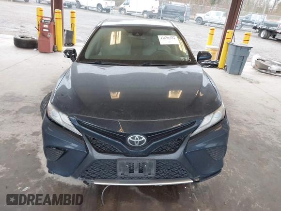 2019 Toyota Camry XSE with VIN 4T1B61HK6KU287595, listed as a IAAI auction lot 41691931 with 86,603 mi miles. Bid and sale history available at carsss.com. Image 12.