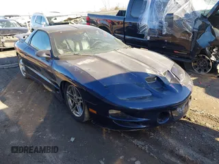 2000 Pontiac Firebird Formula with VIN 2G2FV22G6Y2119266, listed as a IAAI auction lot 41736349 with 1 mi miles. Bid and sale history available at carsss.com. Image 1.