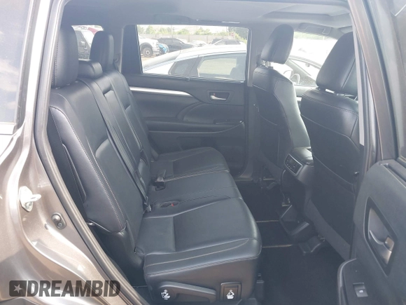 2019 Toyota Highlander SE z VIN 5TDJZRFHXKS586184, wystawiony jako IAAI lot #42414798 z przebiegiem 165 814 mil mil oraz . Historia ofert i sprzedaży dostępna na DreamBid. Obrazek 8.