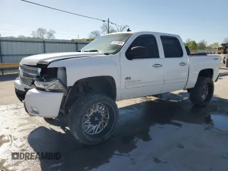 2011 Chevrolet Silverado 1500 LT with VIN 3GCPKSE30BG192400, listed as a Copart auction lot 53312825 with 150,661 mi miles and Salvage Title. Bid and sale history available at DreamBid. Image 1.