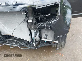 2023 Land Rover Defender X z VIN SALEX7EU2P2213481, wystawiony jako IAAI lot #42368968 z przebiegiem 12 903 mil mil oraz . Historia ofert i sprzedaży dostępna na DreamBid. Obrazek 20.