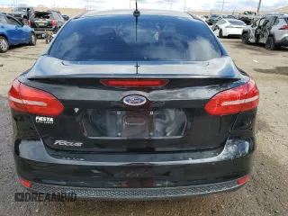 2018 Ford Focus S with VIN 1FADP3E2XJL322238, listed as a Copart auction lot 48520125 with 97,718 mi miles and Salvage Title. Bid and sale history available at carsss.com. Image 6.
