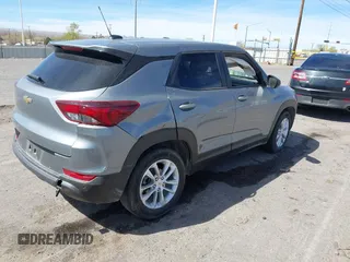 2024 Chevrolet TrailBlazer LS with VIN KL79MMS24RB184438, listed as a IAAI auction lot 41848482 with 17,136 mi miles and . Bid and sale history available at DreamBid. Image 4.